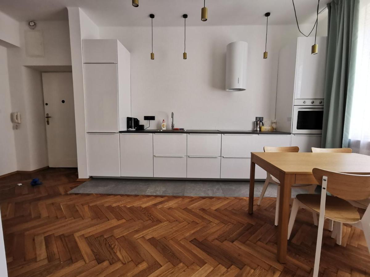 Apartament z klimatyzacją Kraków Zewnętrze zdjęcie