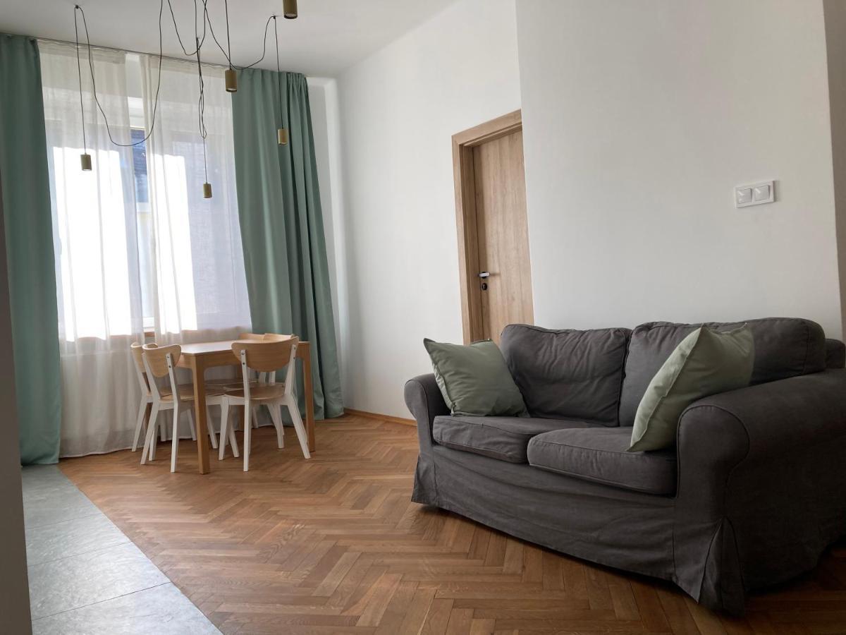 Apartament z klimatyzacją Kraków Zewnętrze zdjęcie